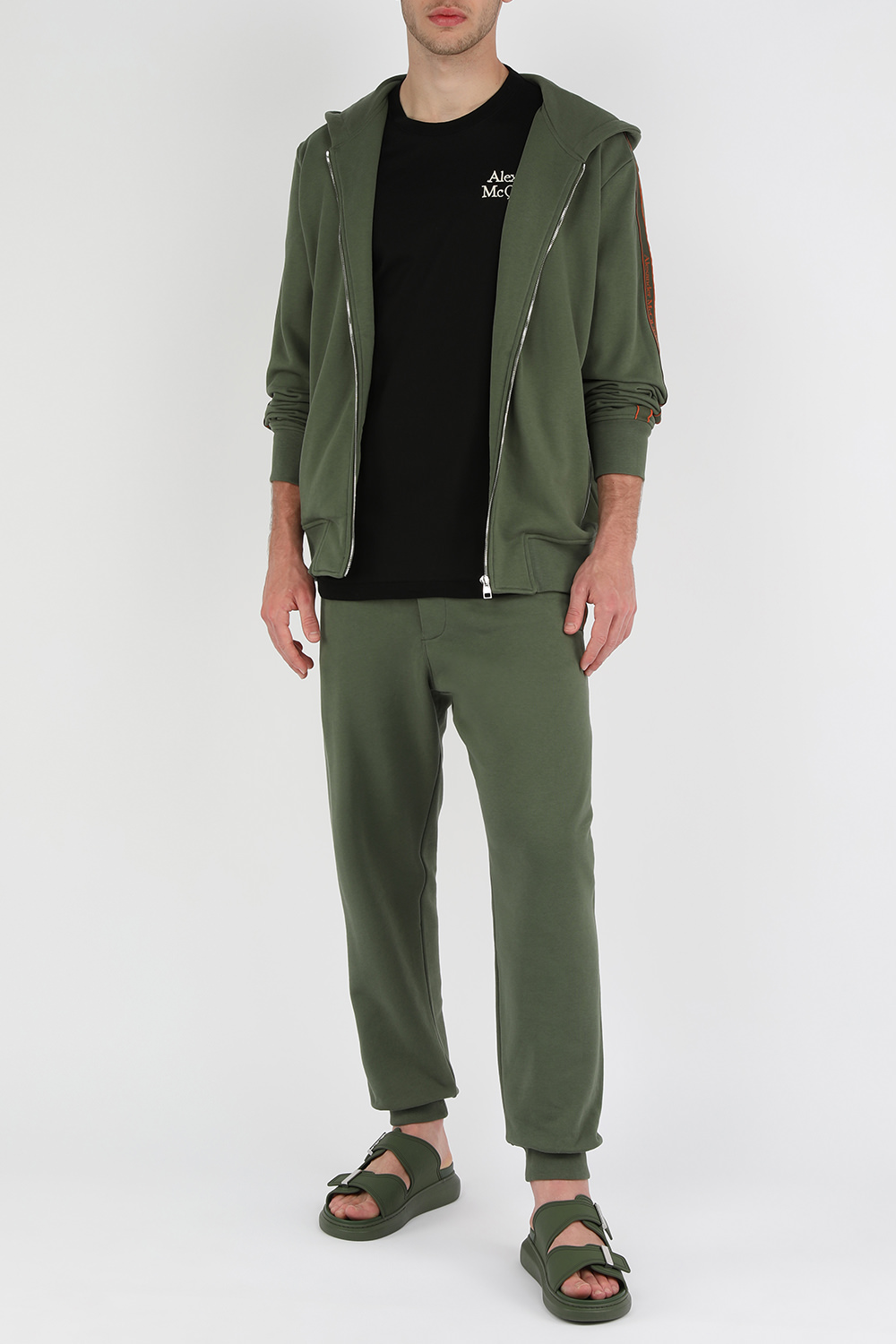 קפוצ'ון ירוק עם רצועות ממותגות